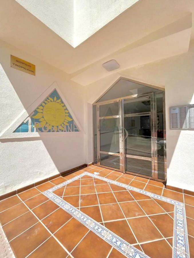Apartamento En La Playa Con Vistas De Ensueno Almuñécar Esterno foto